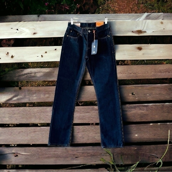 NWT Men’s Jeans CLOCKHOUSE Straight Fit Regular Waist Blue Denim Jeans - Picture 2 of 8